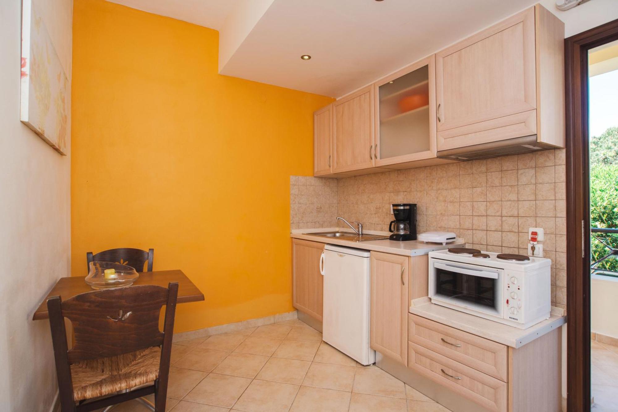 Angelique Apartments Ájosz Jeórjosz Kültér fotó